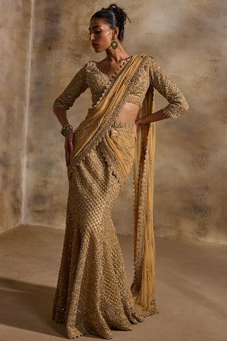 Draped lehenga saree for Indian Wedding – Gold Navyaa by Nitika Gujral