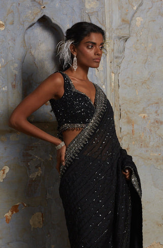 Black nihaar metallic embroidery saree set by Nitika Gujral at Mrs. G