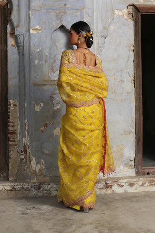 Yellow nihaar french knot saree set by Nitika Gujral at Mrs. G