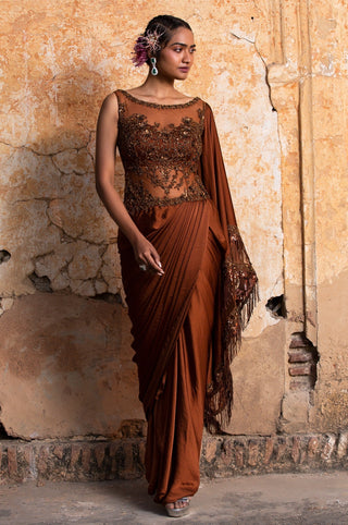 Brown nihaar antique sequin saree set by Nitika Gujral at Mrs. G