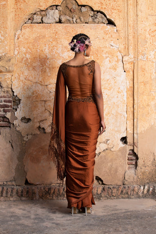 Brown nihaar antique sequin saree set by Nitika Gujral at Mrs. G