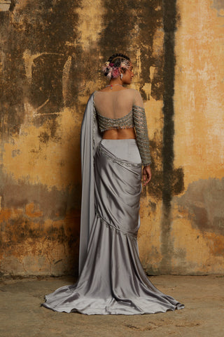 Gray nihaar lace trail saree set by Nitika Gujral at Mrs. G