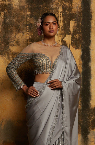 Gray nihaar lace trail saree set by Nitika Gujral at Mrs. G