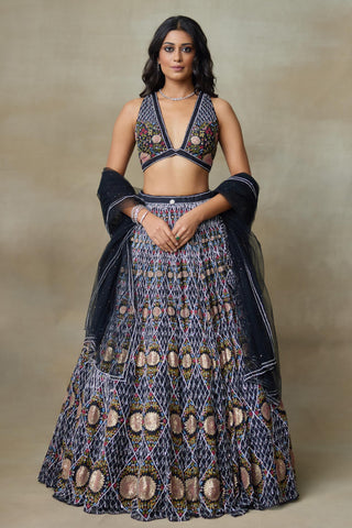 Lehenga Set Indian Wedding – Black Nightingale by Shasha Gaba