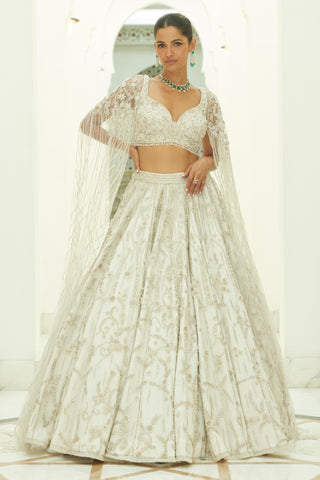 Lehenga Set Ivory Classic Grace Lehenga Set Nitika Gujral | Mrs. G Lehenga Set Ivory Classic Grace Lehenga Set Nitika Gujral | Mrs. G
