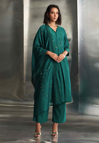 Emerald green chanderi pleated kurta set