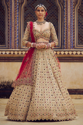 Lehenga set for Indian Wedding – Golden Kashish by Nitika Gujral