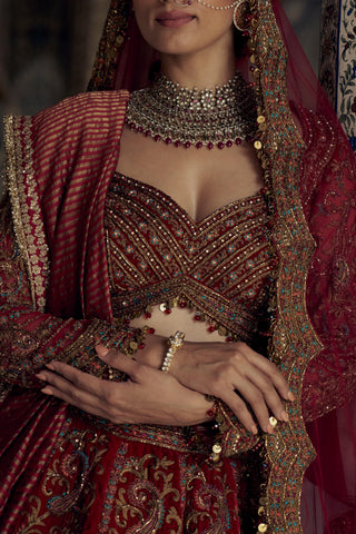 Lehenga set for Indian Wedding – Red Kashish Antique by Nitika Gujral