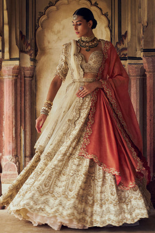 Lehenga set for Indian Wedding – Gold Kashish by Nitika Gujral