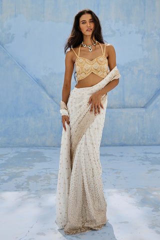 Pre Drape Saree Indian Wedding - Ivory Noor Saree by Chamee & Palak