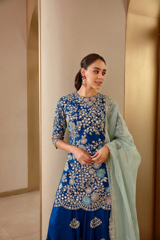Closer front view of the jade blue rasm floral embroidered kurta with full sleeves by Osaa by Adarsh at Mrs. G