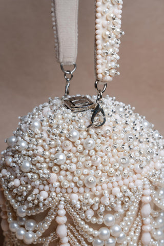 White oyster overload bag