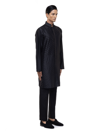 Black pleated kurta set