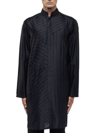 Black pleated kurta set