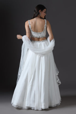 Lehenga Set for Bridesmaid – Ivory Sequin Embellished by Pooja Peshoria