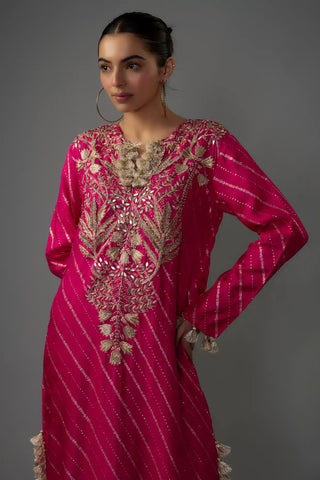 Hot pink embroidered long kaftan XL / pink / women Hot pink embroidered long kaftan XL / pink / women
