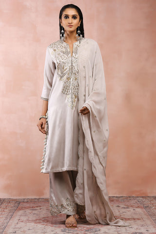 Gray bagh embriodered kurta set
