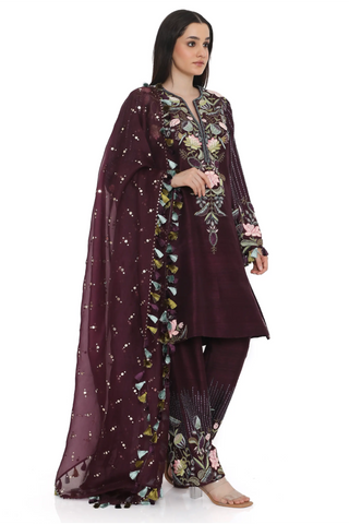 Purple embroidered kurta with pant and a dupatta