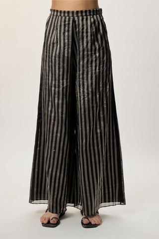 Kurta Set for Indian Wedding – Sabil Black Stripe by Payal Singhal