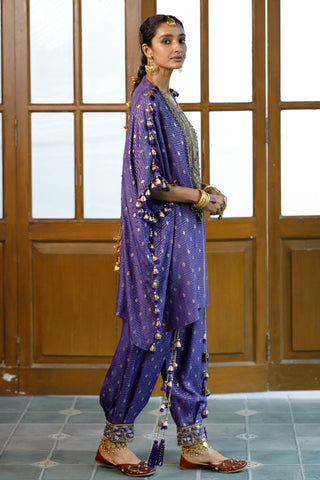 Purple embroidered kaftan and salwar