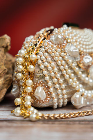 Luxury Potli Bag Indian Wedding – Pearl Adorn Kasse by Nayaab by Sonia