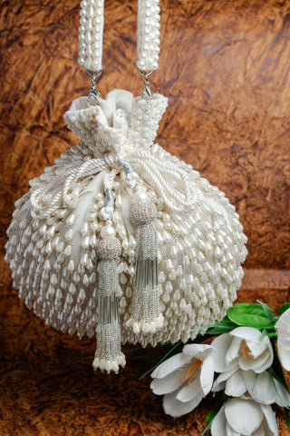 White pearl treasure ashen bag