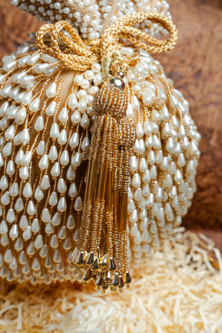Gold pearl treasure bag