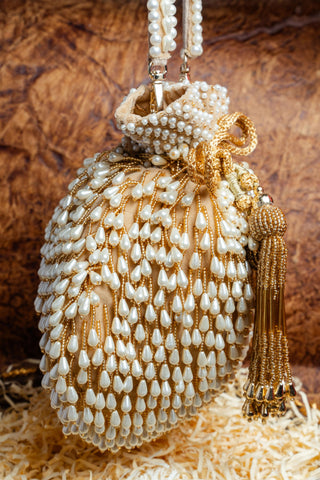 Gold pearl treasure bag