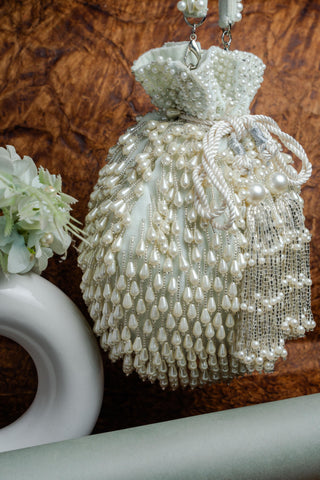 Green pearl treasure bag