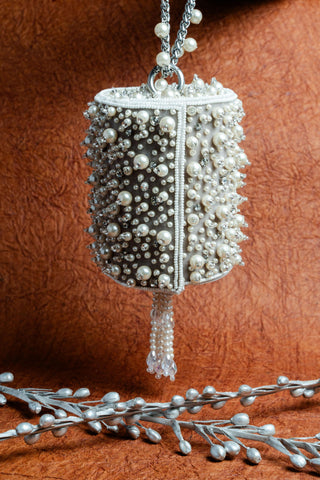 Ivory pearl cluster boshkeh ash bag