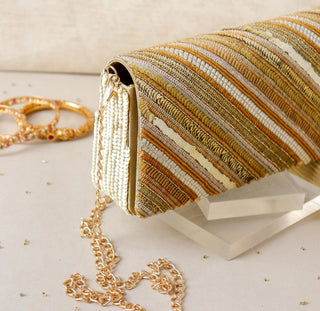 Gold farnama clutch