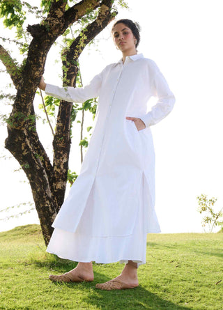 Bright white magnolia tunic and pants