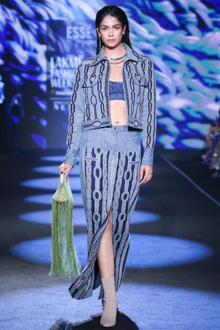 Denim Jacket Street Wear - Blue Denim Applique Jacket by Essé