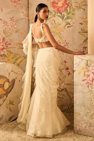 Ivory dainty icon skirt set