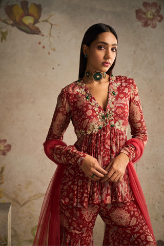 Red awespiring icon gharara set