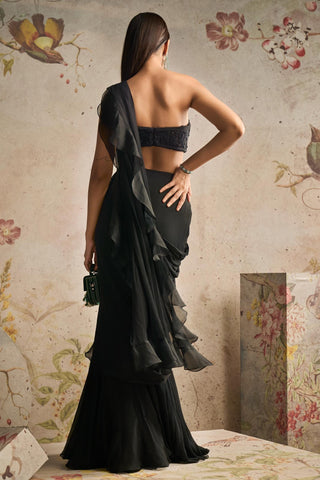 Back diva icon saree set