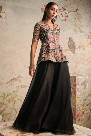 Black dame icon sharara set