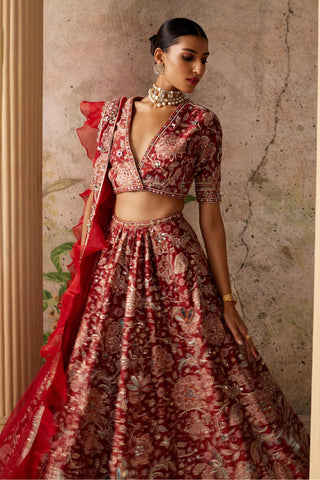 Red ace era lehenga set