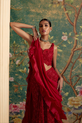 Red finesse era skirt set