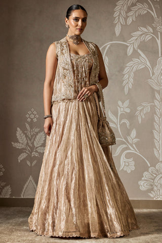 Gold sunehri zar bano lehenga set