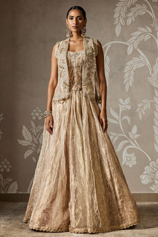 Ruhani zar bano lehenga set