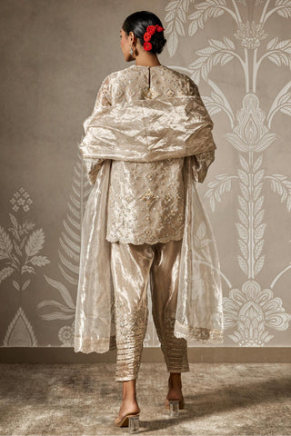 Gold shaila zar bano kurta set