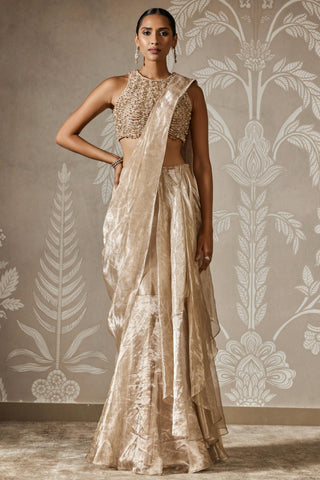 Gold amara zar bano saree set