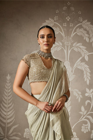 Green samaira zar bano saree set