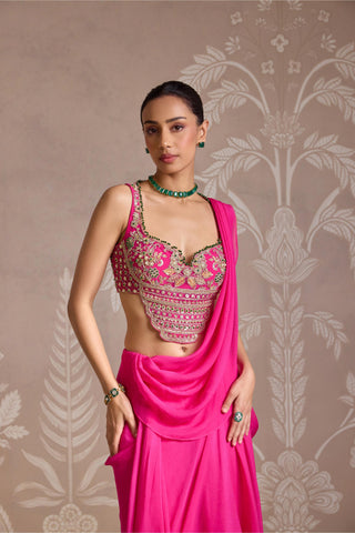 Pink folds saree set