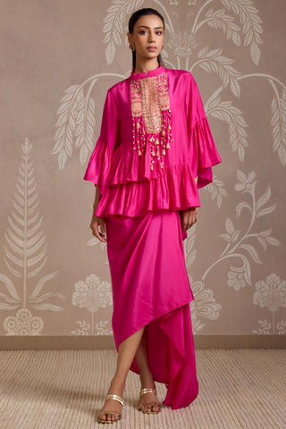 Pink folds skirt set