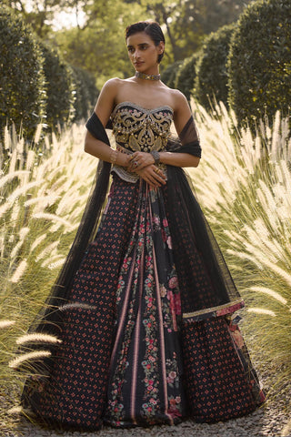 Lehenga Set Indian Wedding - Black Midnight by Ridhi Mehra