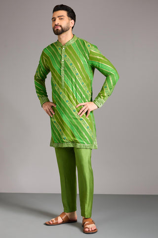 Green leheriya bandhini kurta set