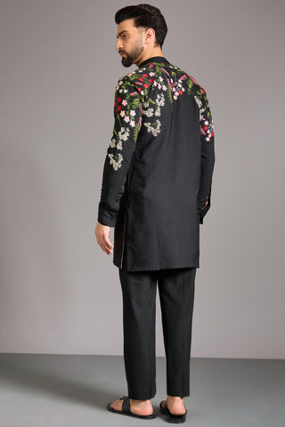 Black shoulder multicolor kurta set