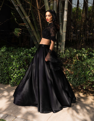 Maheem black lehenga set